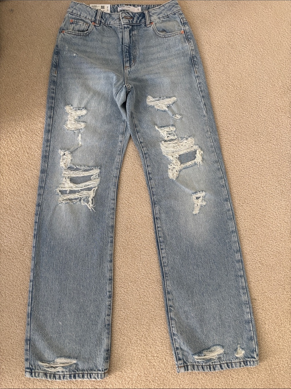 NWT Garage Everett Blue Distressed 90’s Straight Jeans